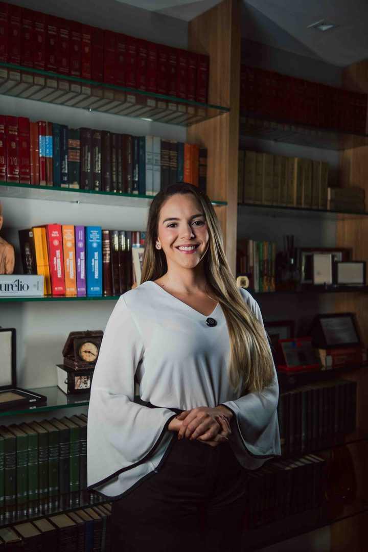 Dra. Brena Lemos